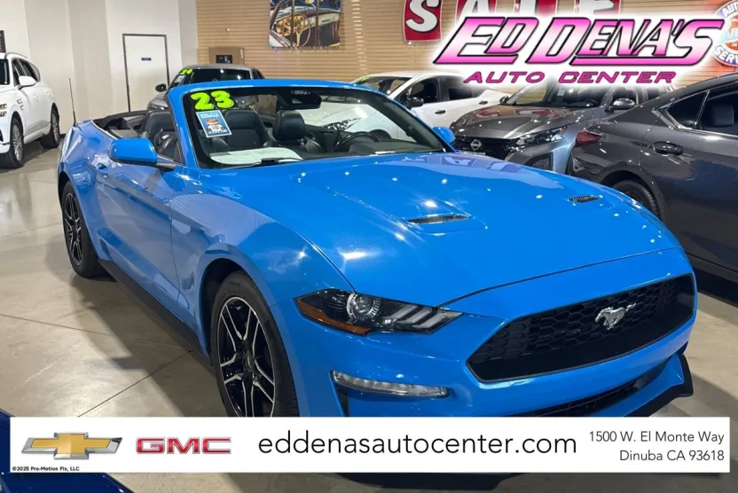 2023 Ford Mustang EcoBoost photo 1