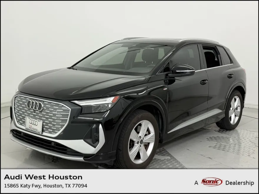 2024 Audi Q4 E-tron Premium Plus photo 1
