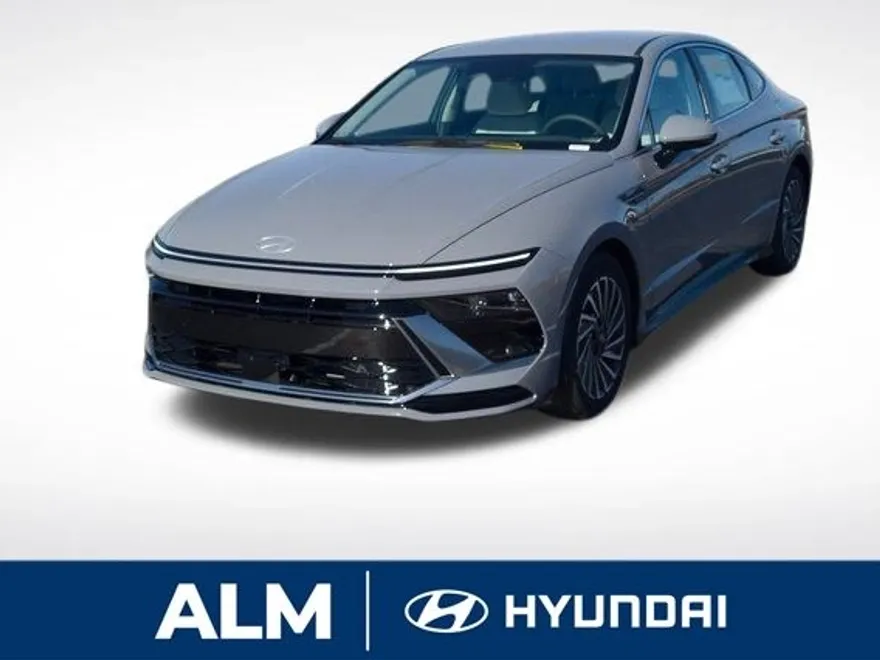 2025 Hyundai Sonata Hybrid SEL photo 1