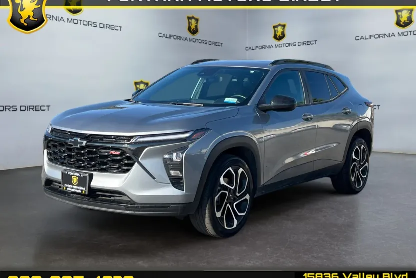 2024 Chevrolet Trax photo 1