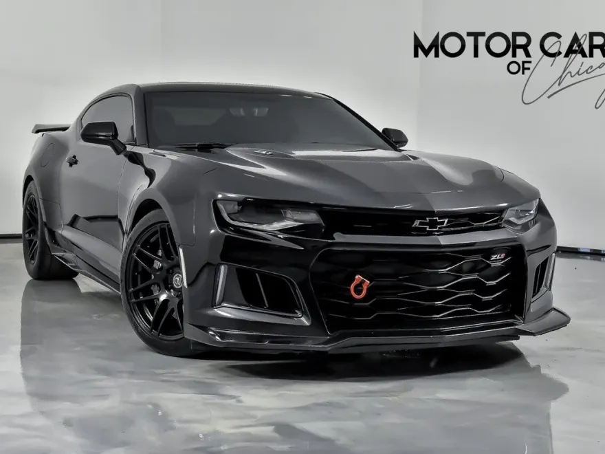 2019 Chevrolet Camaro ZL1 photo 1