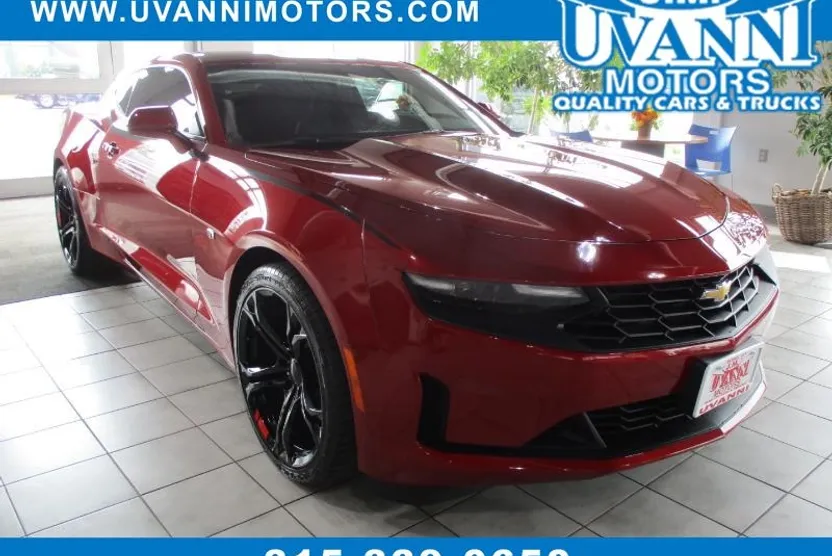 2022 Chevrolet Camaro 2LT Coupe photo 1