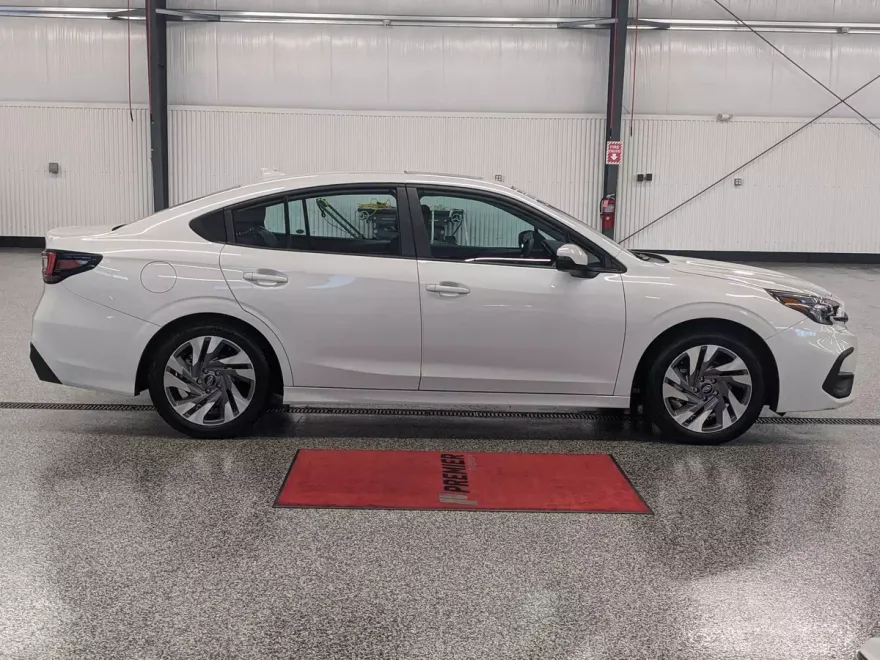 2025 Subaru Legacy Limited photo 1