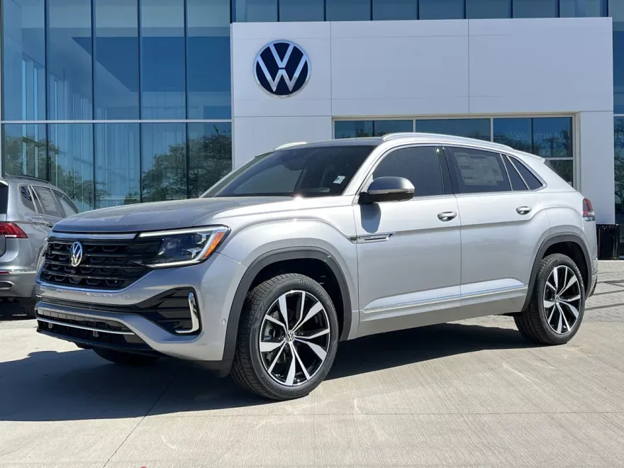 2025 Volkswagen Atlas Cross Sport SEL Premium R-Line photo 1