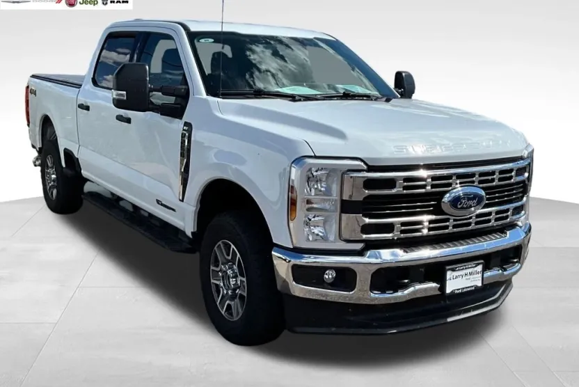 2025 Ford F-250 XLT photo 1