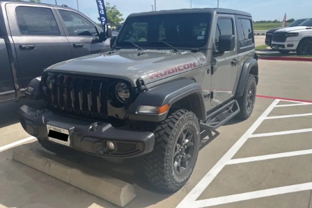 2021 Jeep Wrangler Willys photo 1