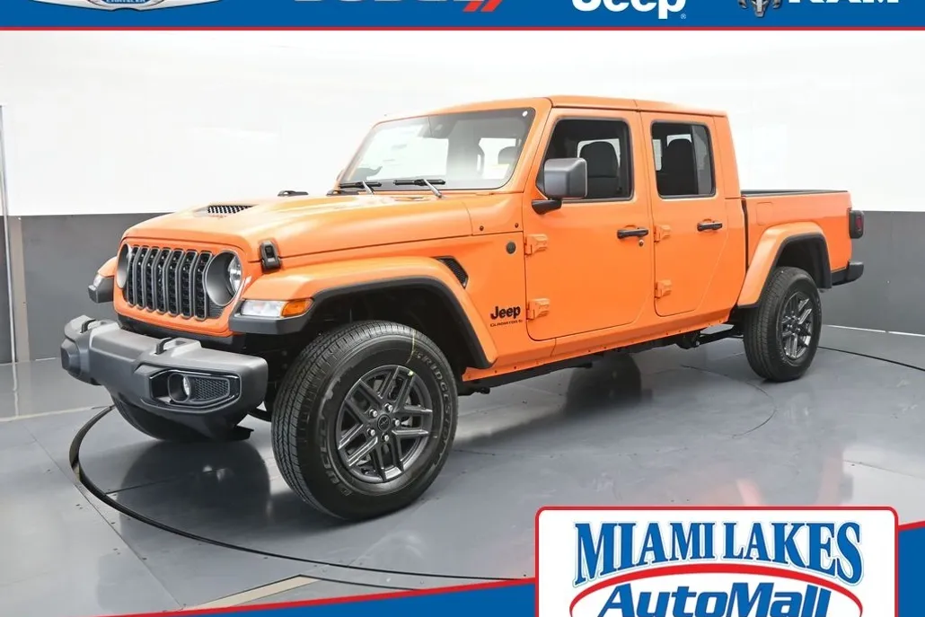 2025 Jeep Gladiator Sport S photo 1