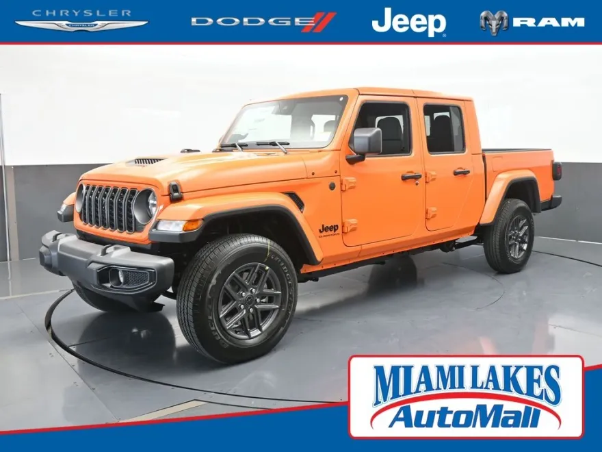 2025 Jeep Gladiator Sport S photo 1