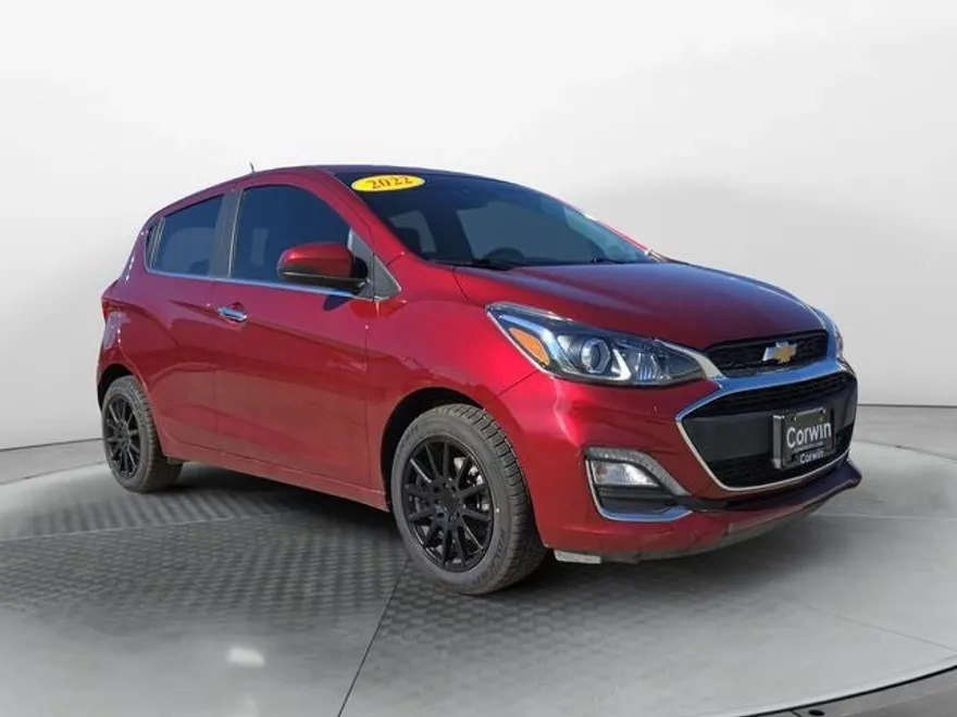 2022 Chevrolet Spark 2LT photo 1