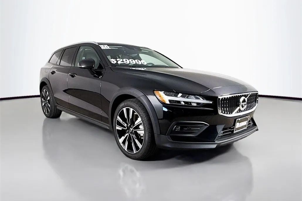 2020 Volvo V60 Cross Country T5 photo 1
