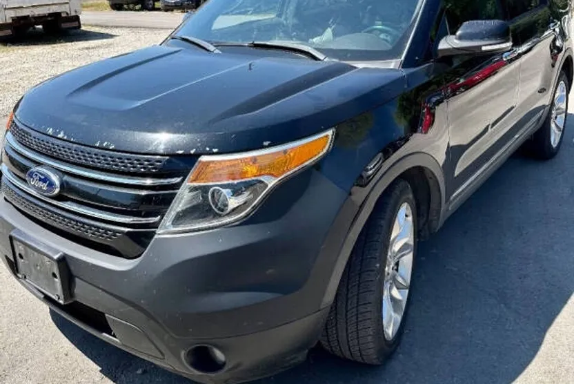 2014 Ford Explorer Limited photo 1