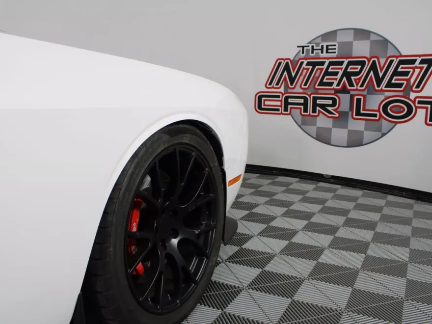 2017 Dodge Challenger SRT8 Hellcat photo 27