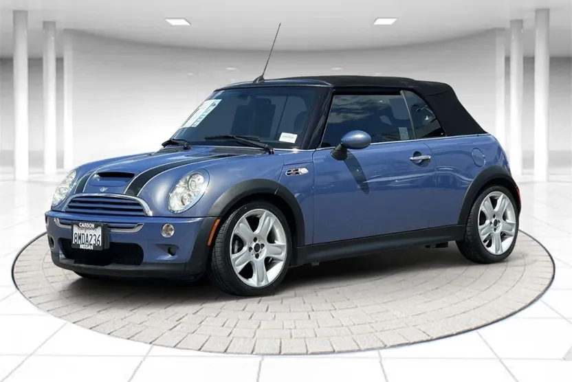 2007 Mini Cooper Base Convertible photo 1