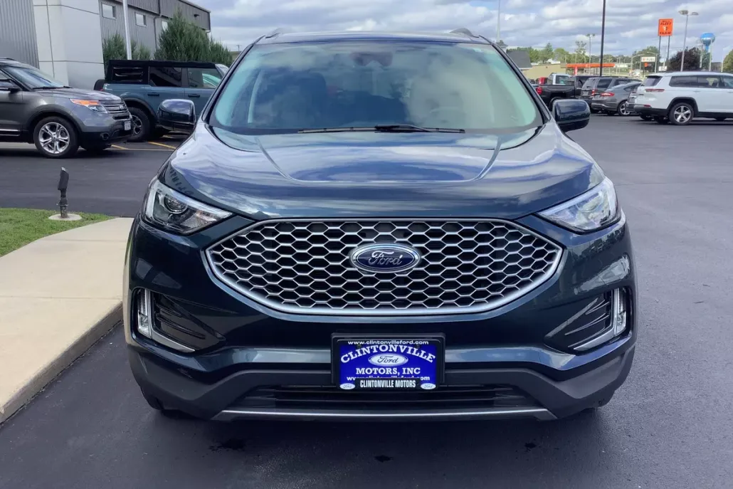 2024 Ford Edge SEL photo 1