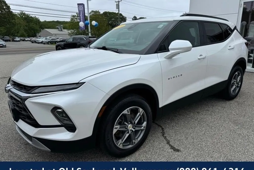 2023 Chevrolet Blazer 2LT photo 1