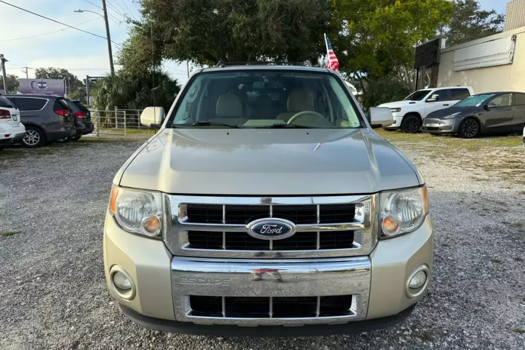 2012 Ford Escape Limited Sport photo 1