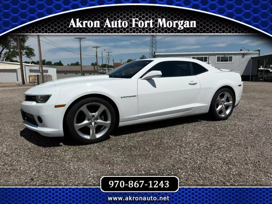 2015 Chevrolet Camaro 1LT Coupe photo 1