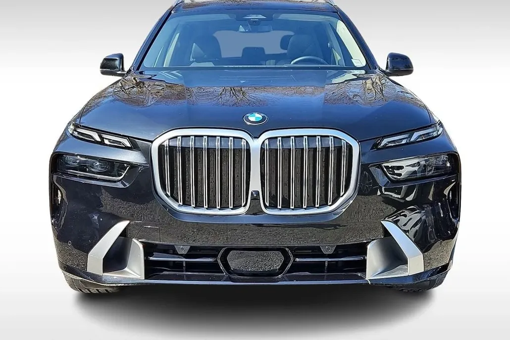 2025 Bmw X7 xDrive40i photo 1