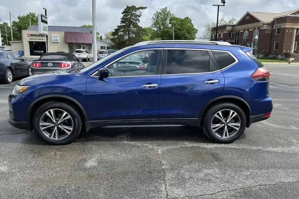 2019 Nissan Rogue S photo 1