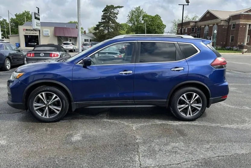 2019 Nissan Rogue S photo 1