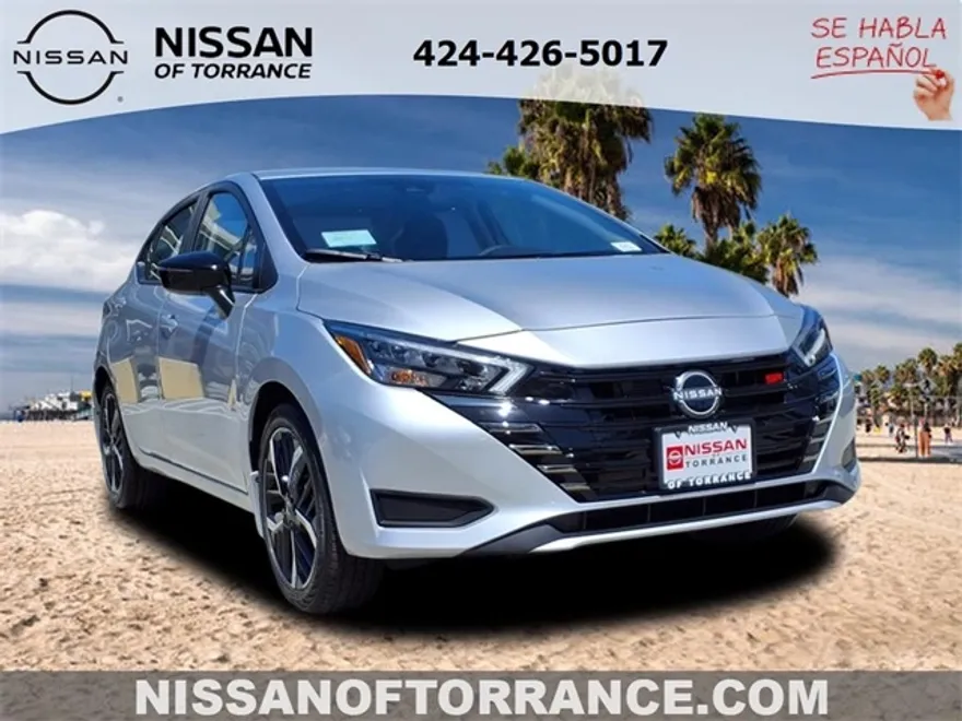 2025 Nissan Versa SR photo 1