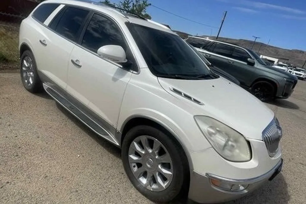 2011 Buick Enclave CXL photo 1