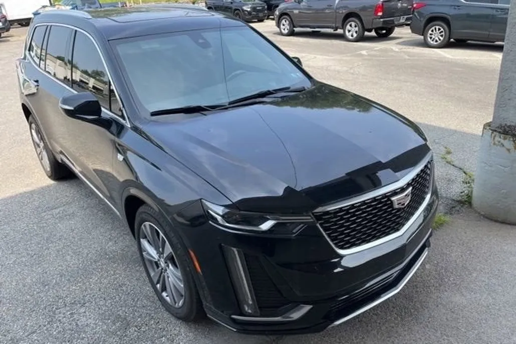 2023 Cadillac XT6 Premium Luxury photo 1