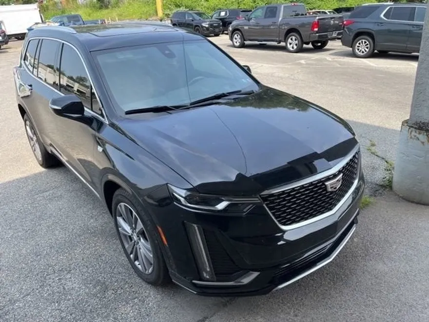 2023 Cadillac XT6 Premium Luxury photo 1
