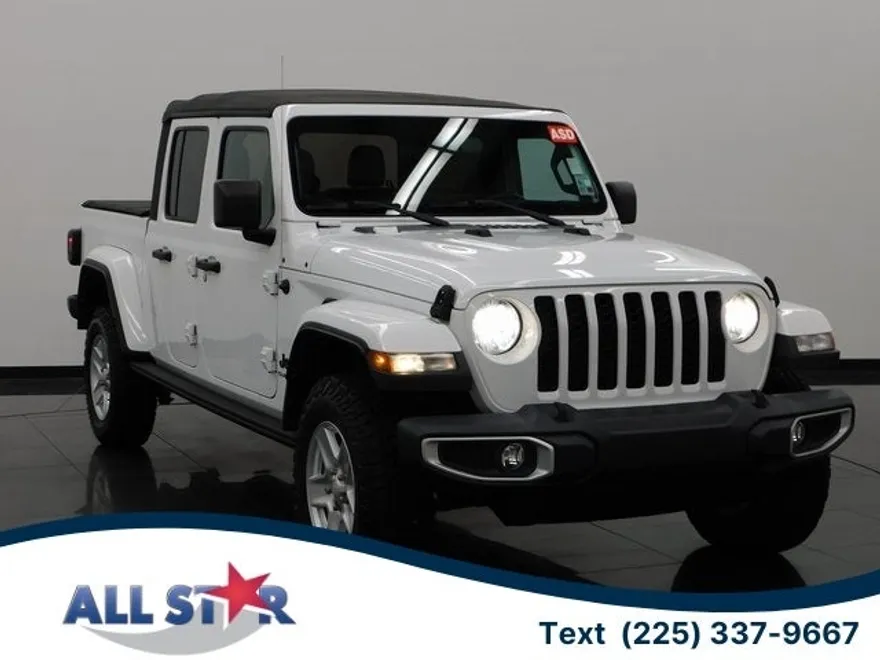 2022 Jeep Gladiator Sport S photo 1