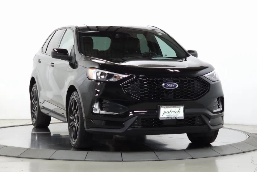 2022 Ford Edge ST photo 1