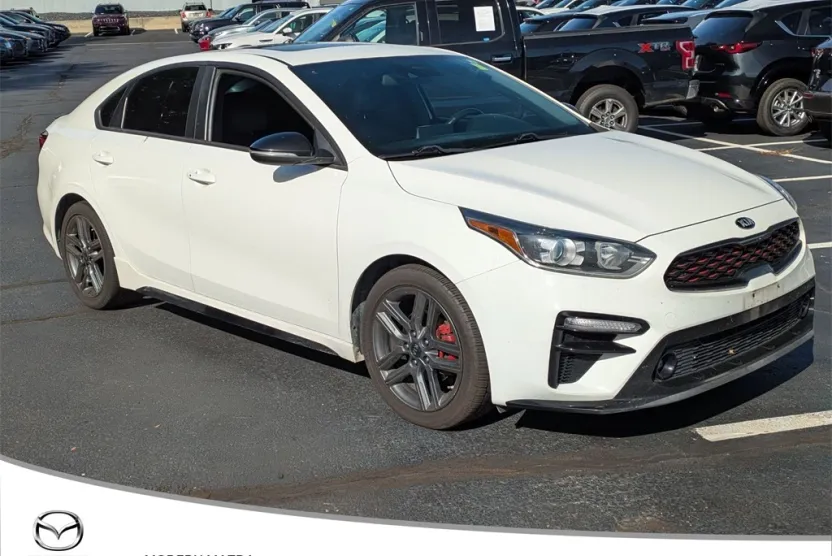 2020 Kia Forte GT-Line photo 1