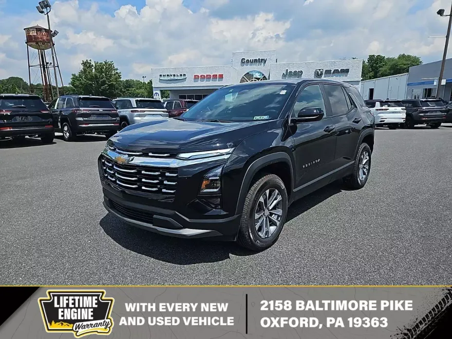 2025 Chevrolet Equinox LT photo 1
