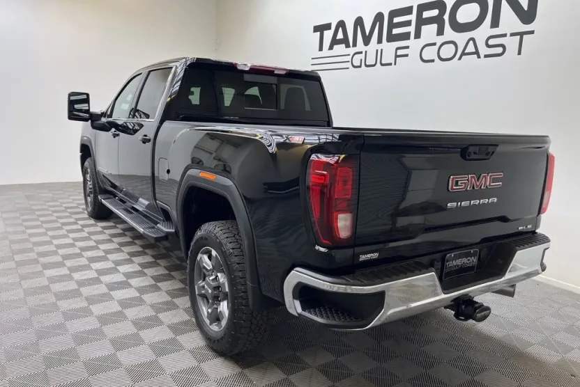 2025 Gmc Sierra 2500 HD SLE photo 1