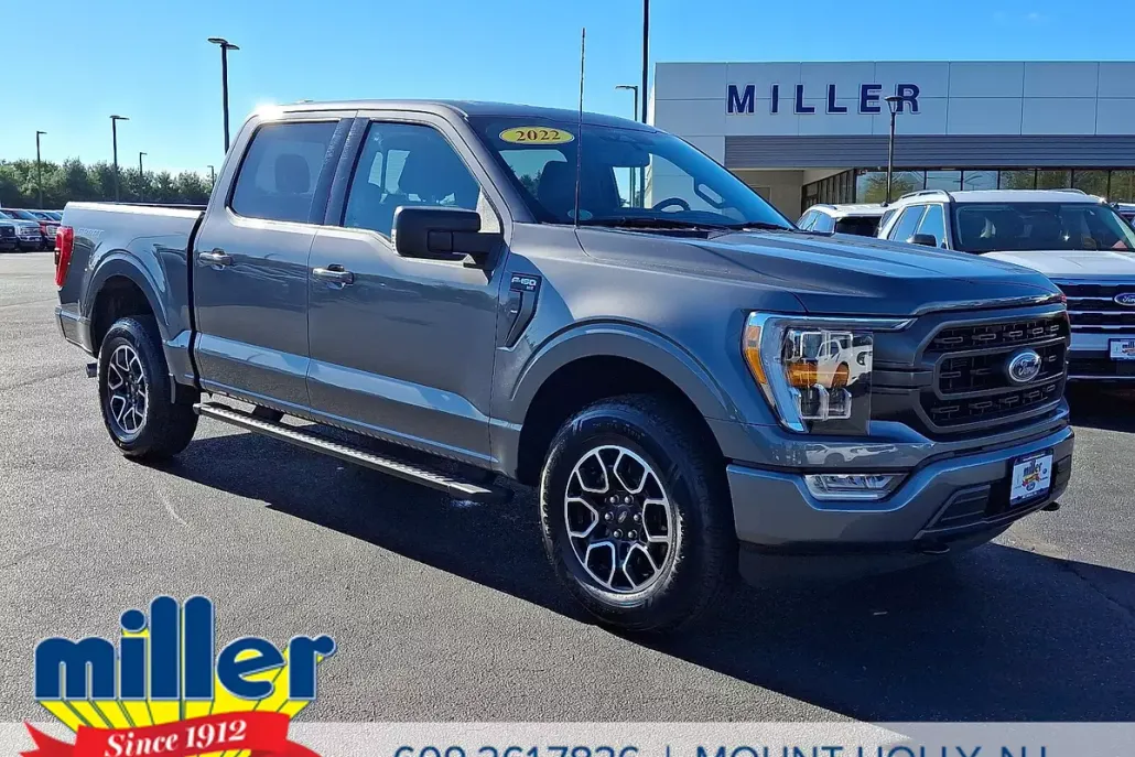 2022 Ford F-150 XLT photo 1