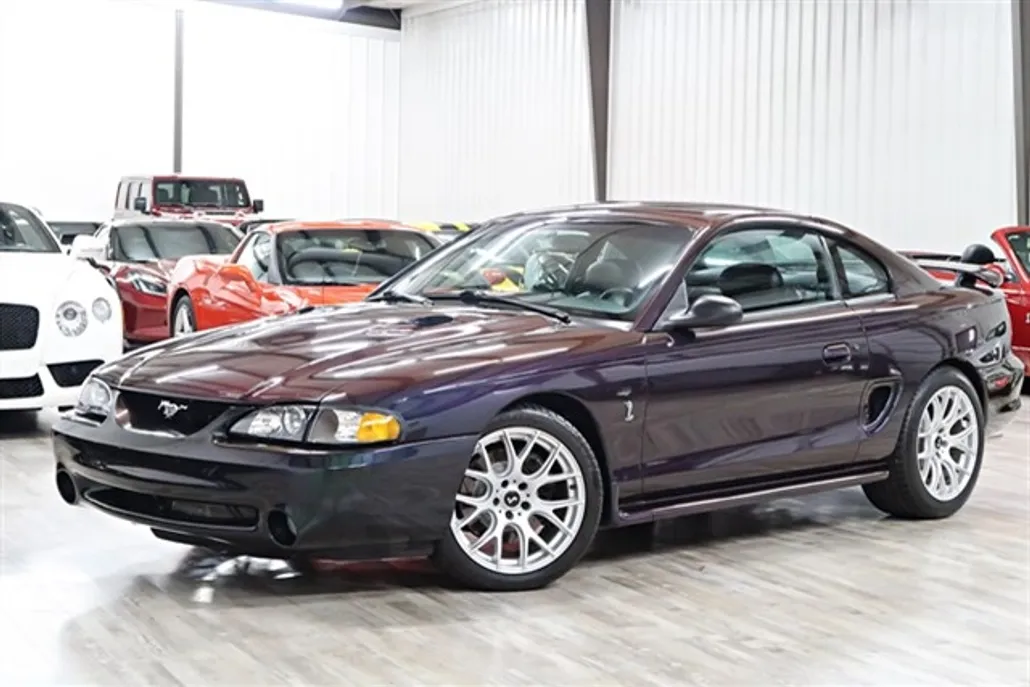 1996 Ford Mustang Cobra photo 1