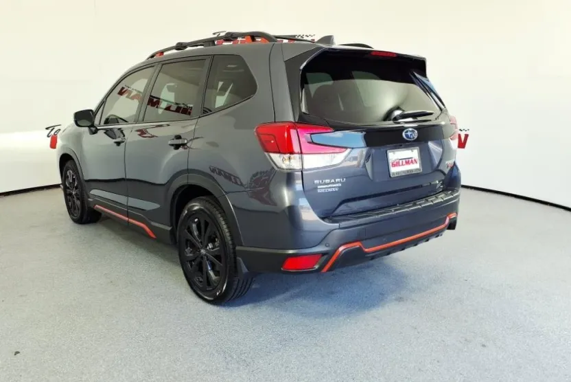 2022 Subaru Forester Sport photo 1