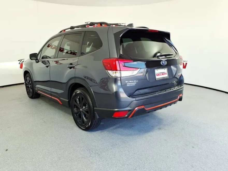 2022 Subaru Forester Sport photo 1