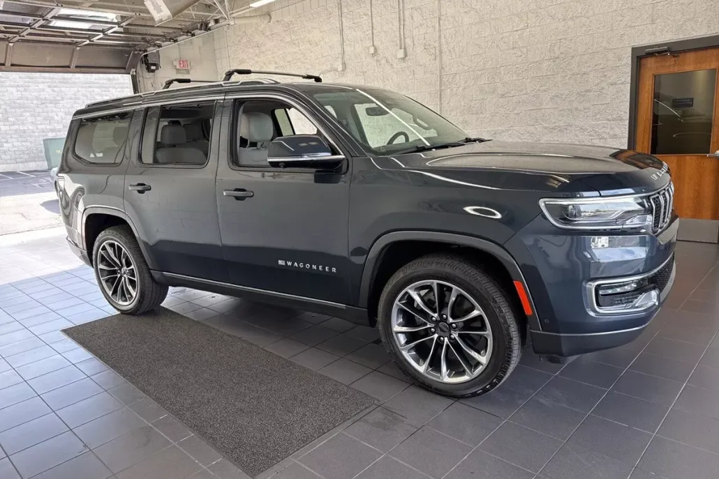 2022 Jeep Wagoneer Series III photo 1