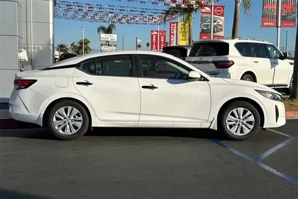 2025 Nissan Sentra S photo 1
