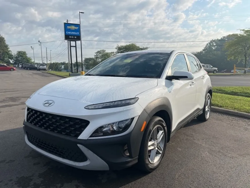 2022 Hyundai Kona SE photo 1