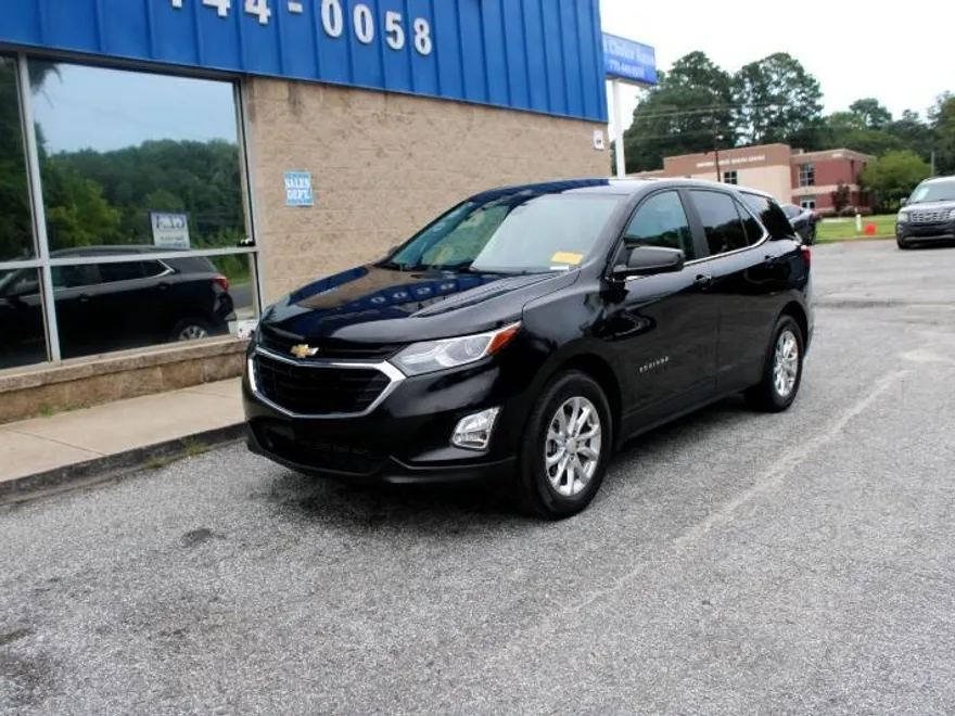 2021 Chevrolet Equinox LT photo 1