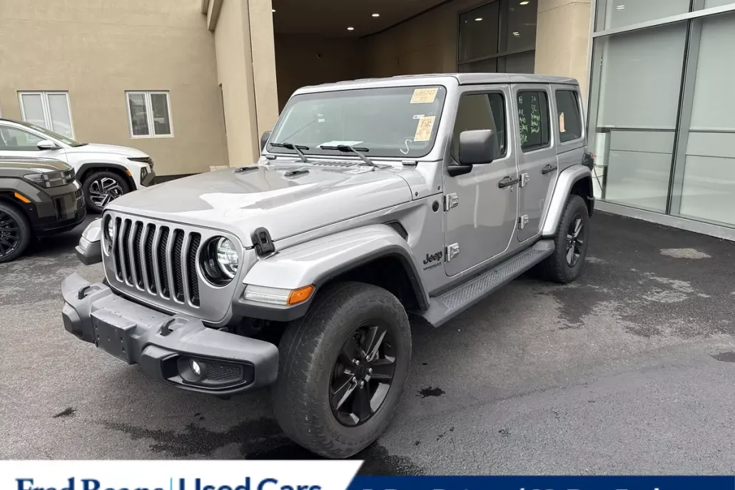 2021 Jeep Wrangler Unlimited Sahara Altitude photo 1