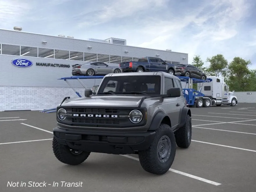 2025 Ford Bronco Base photo 1