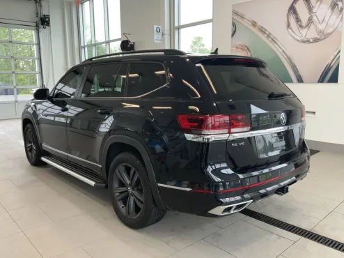 2021 Volkswagen Atlas V6 SE Technology R-Line photo 4