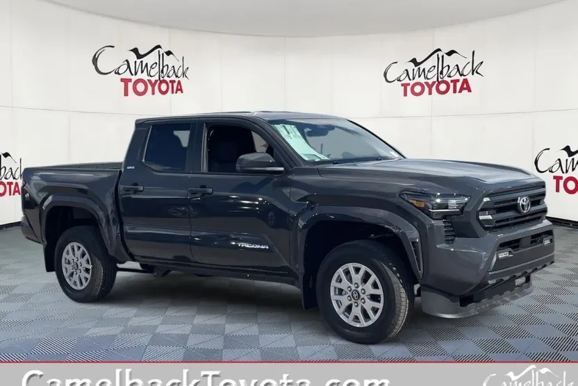 2025 Toyota Tacoma SR5 photo 1