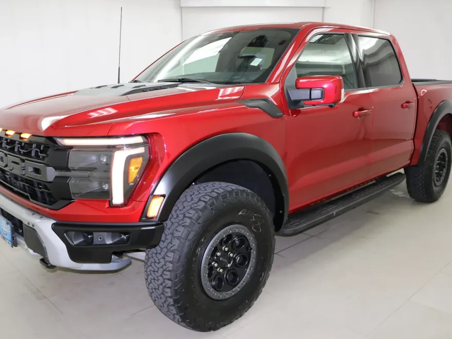 2025 Ford F-150 Raptor photo 1
