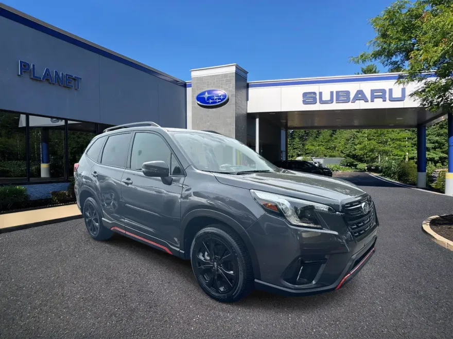 2024 Subaru Forester Sport photo 1