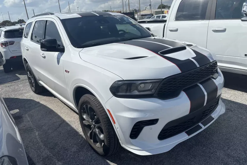 2025 Dodge Durango GT Plus photo 1