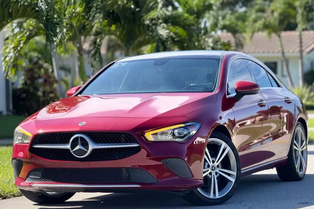 2021 Mercedes Benz CLA 250 photo 1