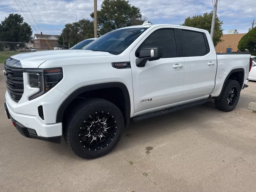 2023 Gmc Sierra 1500 AT4 photo 1
